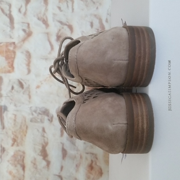 New Jessica Simpson Dalasia Oxfords - Picture 5 of 10
